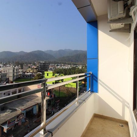 Hotel K11 Haldwani Bagian luar foto