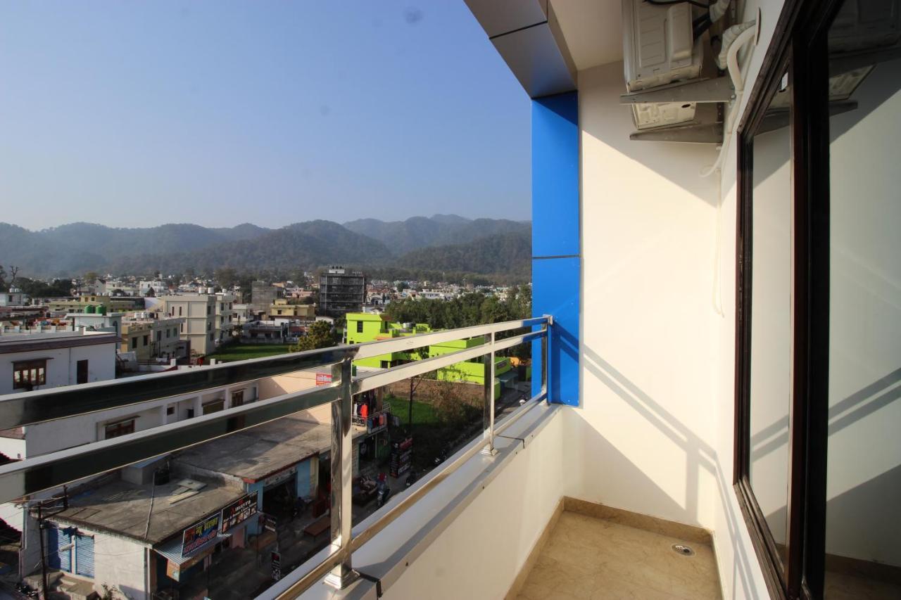 Hotel K11 Haldwani Bagian luar foto